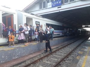 Tenanglah, Ruwetnya Hidup ini Hanya Urusan Dunia