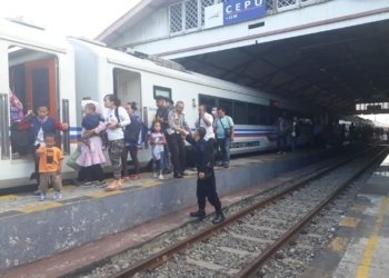 Tenanglah, Ruwetnya Hidup ini Hanya Urusan Dunia