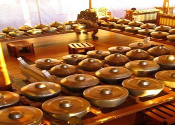 gamelan mbonang