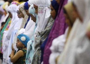 Anak-Anak yang Pura-Pura Tarawih