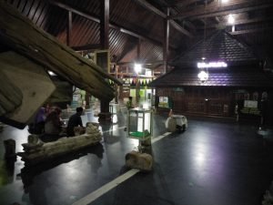 Menikmati Malam Idul Fitri di Makam Asmoroqondi Tuban