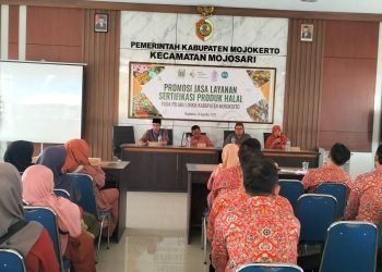 PLH UIN Tulungagung dan Kecamatan Mojosari Dirikan Rumah Halal, Ratusan Pelaku Usaha Langsung Daftar Sertifikasi Halal