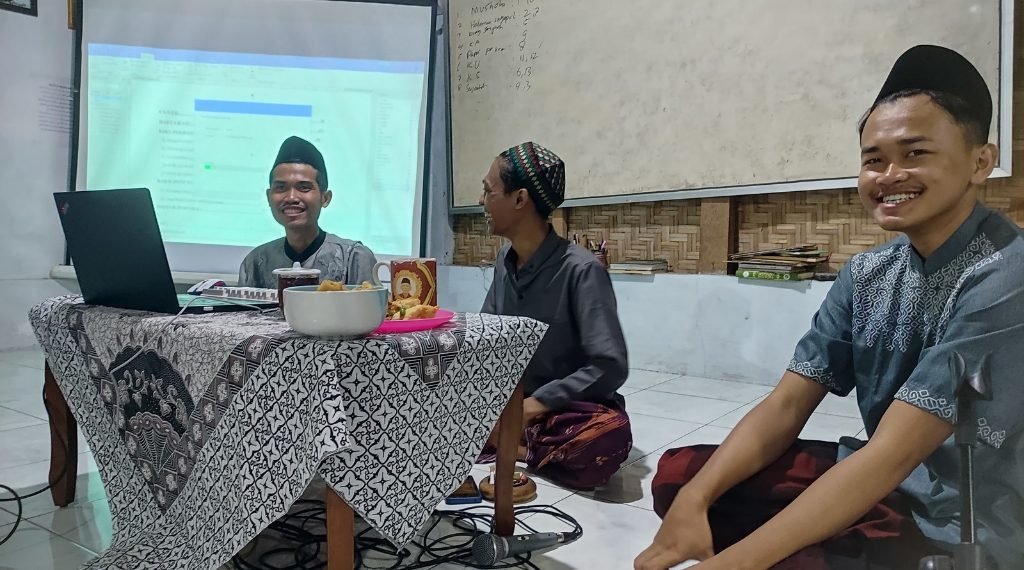 Tutorial Penting!!! Sekolah Menulis dan Layouting PP. Al Bidayah Tulungagung