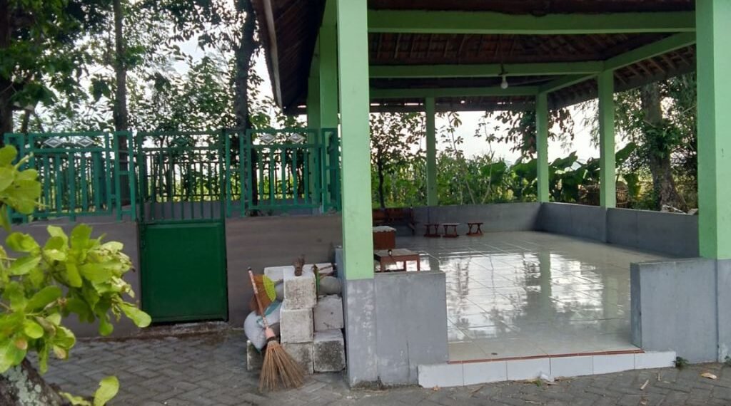 Mbah Canthing dan Sejarah Desa Mlorah