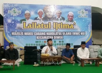 Bekal Mengahadapi Akhir Zaman: Cinta Kepada Kanjeng Nabi