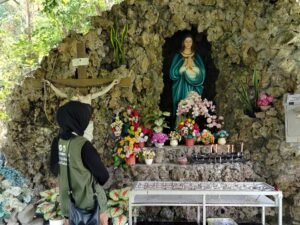 AKULTURASI BUDAYA SEBAGAI PILAR MODERASI DI LINGKUNGAN SOSIAL