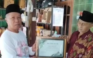 Bangun Masjid Megah Bersebelahan Bendungan Terpanjang Se-Asia