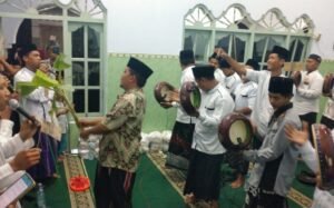Unik dan Sederhana, Peringatan Maulid Nabi di Desa Kayangan