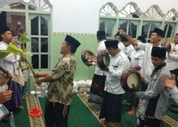 Unik dan Sederhana, Peringatan Maulid Nabi di Desa Kayangan