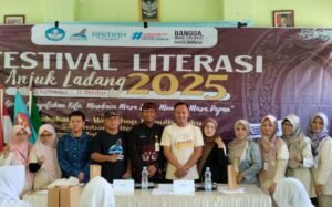 42 Siswa SMP dan MTs Antusias Ikuti Lomba Cipta Puisi Festival Literasi Anjuk Ladang 2025
