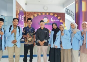 Optimalkan Potensi Pesantren di Media, Prodi KPI UIT PPL di Jawa Pos Radar Kediri