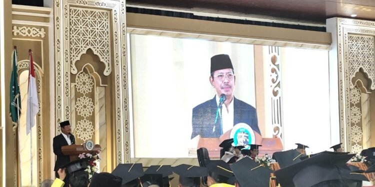 Penguatan Karakter Melalui Kampus Berbasis Pesantren dan Kurikulum Cinta