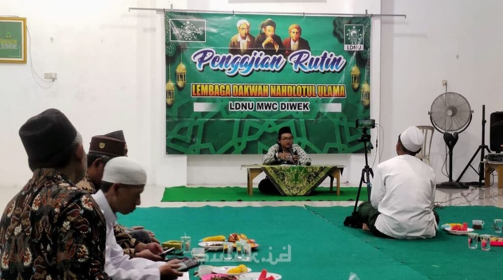 Gelar Kajian Rutin Kitab Al-Muqtathofat: Dasar Negara Pancasila Sudah Pas