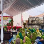 Ajak Rutin Sedekah, Hj Munjidah Wahab Hadiri Rutinan Ahad Kliwon