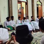 Maulid Nabi Kok Pakai Kipas? Begini Tradisi Rodat Ala Warlok Bantul